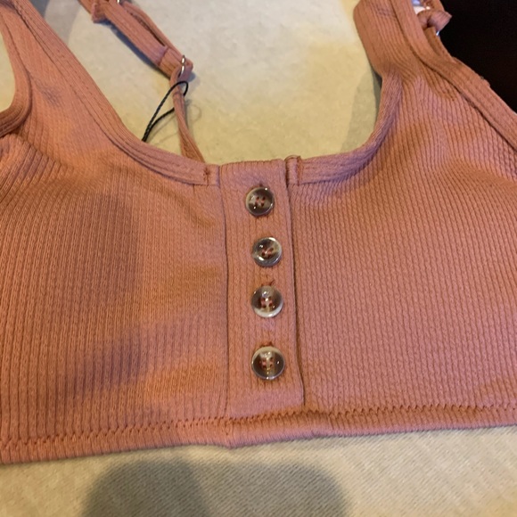 Bikini - Picture 3 of 3